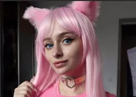 Leah Meow