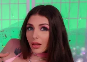 Brenna McKenna