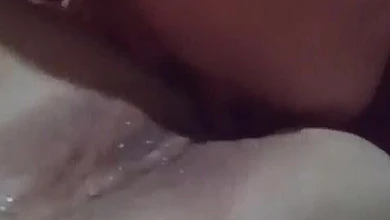 Леша пиздолиз лижет моей подруге...